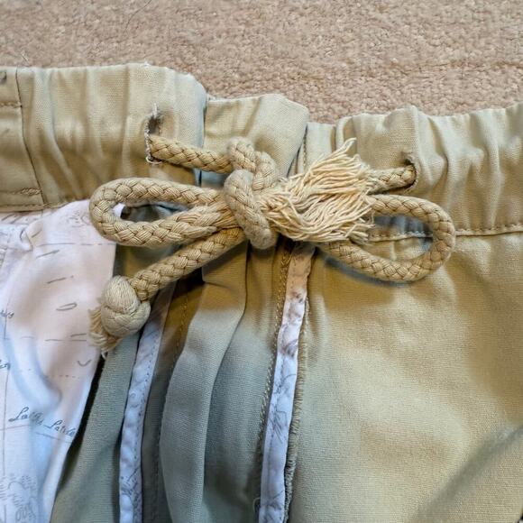 Tommy Bahama Khaki Cargo Shorts Medium VTG Y2K Drawstring Waist GUC - Picture 5 of 5